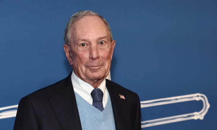 El exalcalde de Nueva York Michael Bloomberg asiste a un evento en la ciudad de Nueva York el 10 de febrero de 2022. (Arturo Holmes/Getty Images)