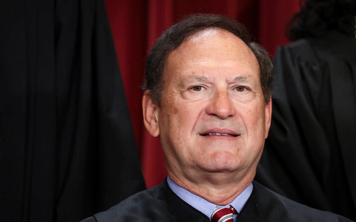 El juez asociado del Tribunal Supremo de EE.UU., Samuel Alito, en Washington, el 7 de octubre de 2022. (Alex Wong/Getty Images)