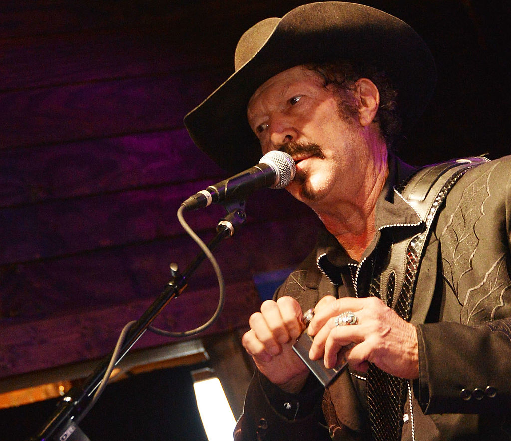 muere-kinky-friedman-excentrico-cantautor-texano1.jpg