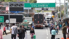 Transportistas bloquean frontera entre Colombia y Ecuador por tercer día consecutivo