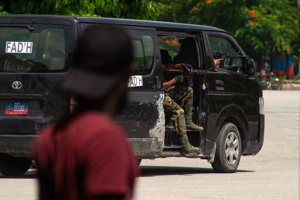 Elevan a 25 los muertos en enfrentamientos entre la Policía y las bandas en Haití
