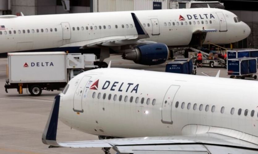 Vuelo de Delta se desvía a Nueva York tras servir a los pasajeros comida en mal estado