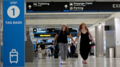 Filtración de extraño liquido verdoso sorprende a viajeros del 4 de julio en el Aeropuerto de Miami