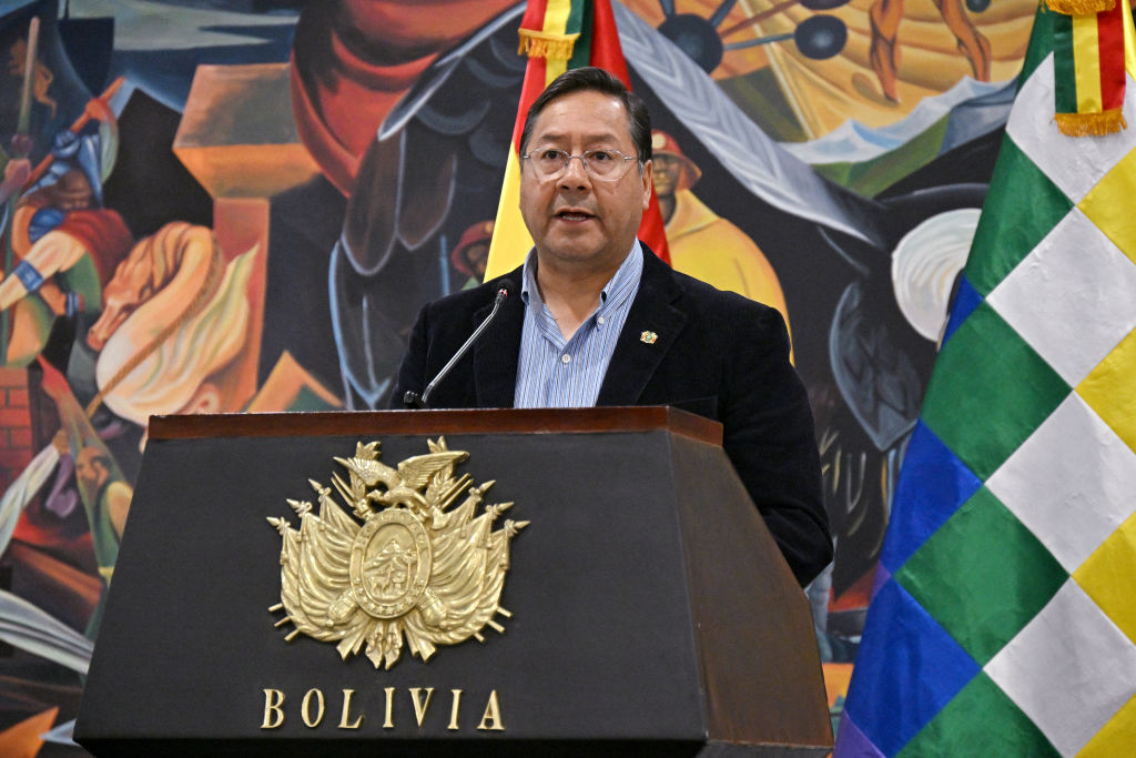 Luis Arce promulga la ley de adhesión de Bolivia al Mercosur