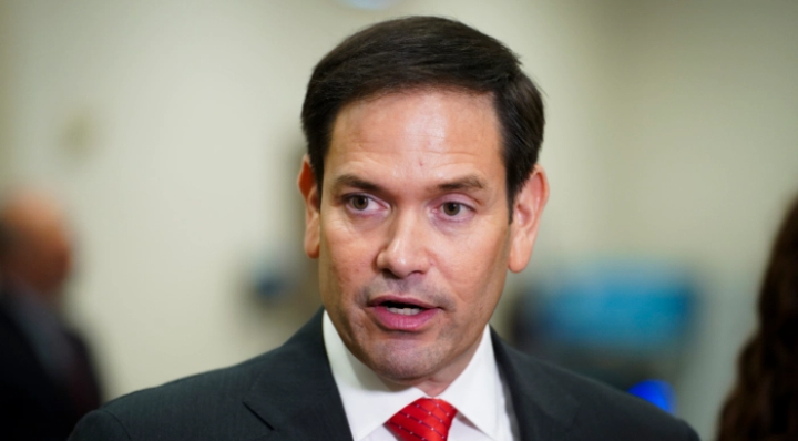 El senador Marco Rubio (R-Fla.) habla durante una rueda de prensa en el Capitolio de EE.UU. en Washington el 11 de julio de 2023. (Madalina Vasiliu/The Epoch Times)