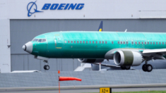 FAA ordena revisar 2600 Boeing 737 por problema con máscaras de oxígeno de emergencia