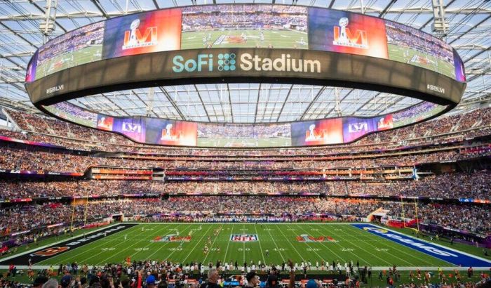 Una vista general del interior del SoFi Stadium durante el partido de fútbol americano del Super Bowl 56 entre Los Angeles Rams y los Cincinnati Bengals en Inglewood, California, el 13 de febrero de 2022. (Kyusung Gong/AP Foto)