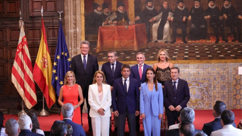 El nuevo Gobierno de Carlos Mazón, con nueve integrantes, todos del PP. EE.  (Foto: Gobierno Comunidad valenciana)