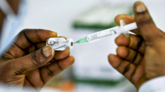ONU: Tasas mundiales de vacunación infantil están por debajo de niveles prepandémicos