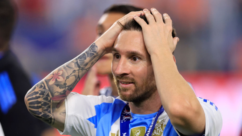 Lionel Messi de Argentina reacciona después de la victoria del equipo en el partido final de la CONMEBOL Copa América 2024 entre Argentina y Colombia en el Hard Rock Stadium el 15 de julio de 2024 en Miami Gardens, Florida. (Buda Mendes/Getty Images)