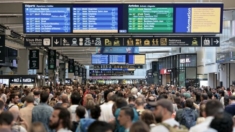 Múltiples ataques paralizan tren de alta velocidad francés antes de los Juegos Olímpicos