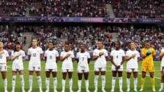 Selección femenina de fútbol de EE.UU. se impone a Zambia en su estreno olímpico