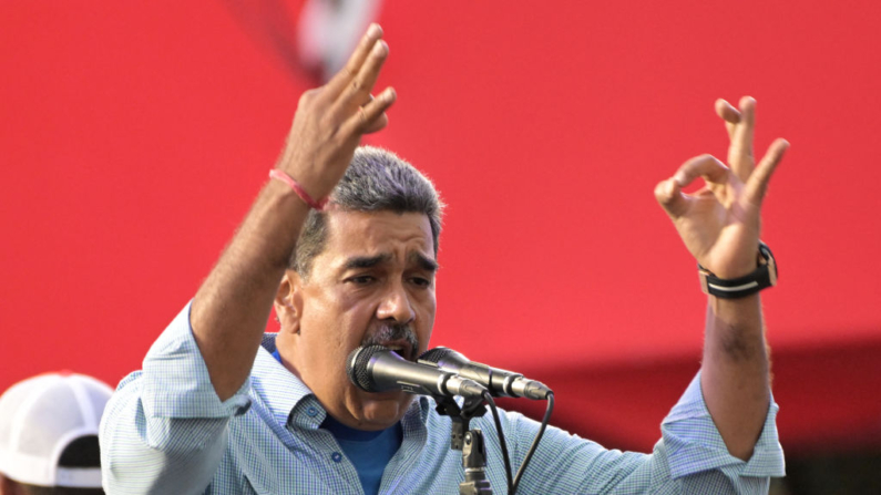 El líder y candidato presidencial venezolano, Nicolás Maduro, pronuncia un discurso en su acto de cierre de campaña en Caracas (Venezuela), el 25 de julio de 2024. (Yuri Cortez/AFP vía Getty Images)