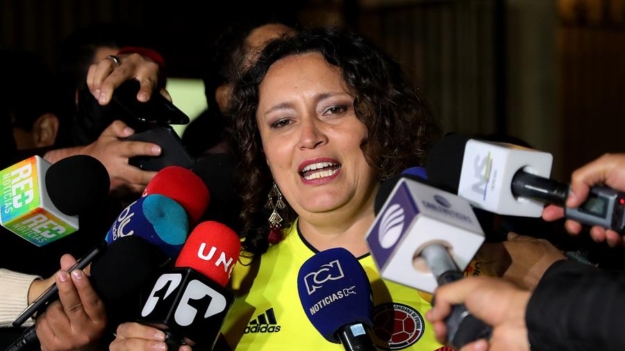 Deportan a senadora colombiana que iba a reunirse con Machado