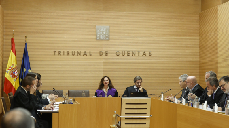 Pleno del Tribunal de Cuentas. EFE/ Javier Lizón POOL