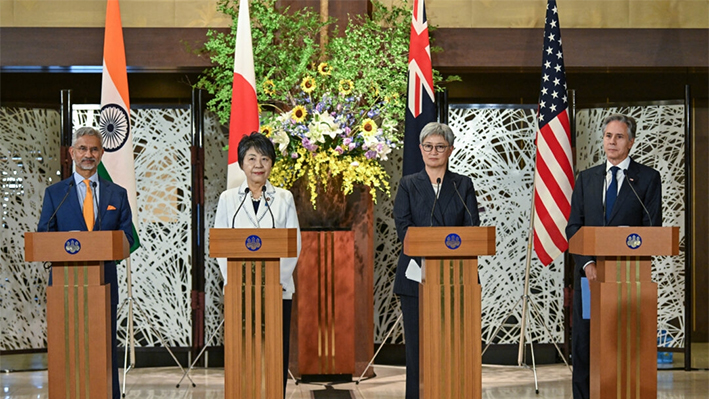 (I) El ministro de Asuntos Exteriores de la India, Subrahmanyam Jaishankar, la ministra de Asuntos Exteriores de Japón, Yoko Kamikawa, la ministra de Asuntos Exteriores de Australia, Penny Wong, y el secretario de Estado de EE. UU., Antony Blinken, participan en una rueda de prensa tras la reunión de la Cuádruple Conferencia Ministerial en la Casa de Huéspedes de Iikura, Tokio, el 29 de julio de 2024. (Kazuhiro Nogi/AFP vía Getty Images)