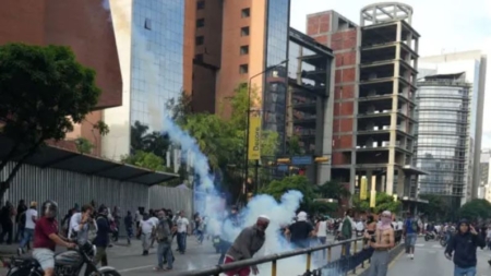 Estallan las protestas en Venezuela después del disputado resultado electoral