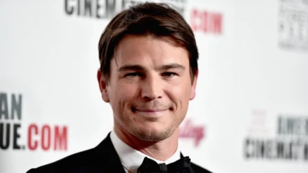 Josh Hartnett reflexiona sobre mudarse de Hollywood para vivir en la campiña inglesa