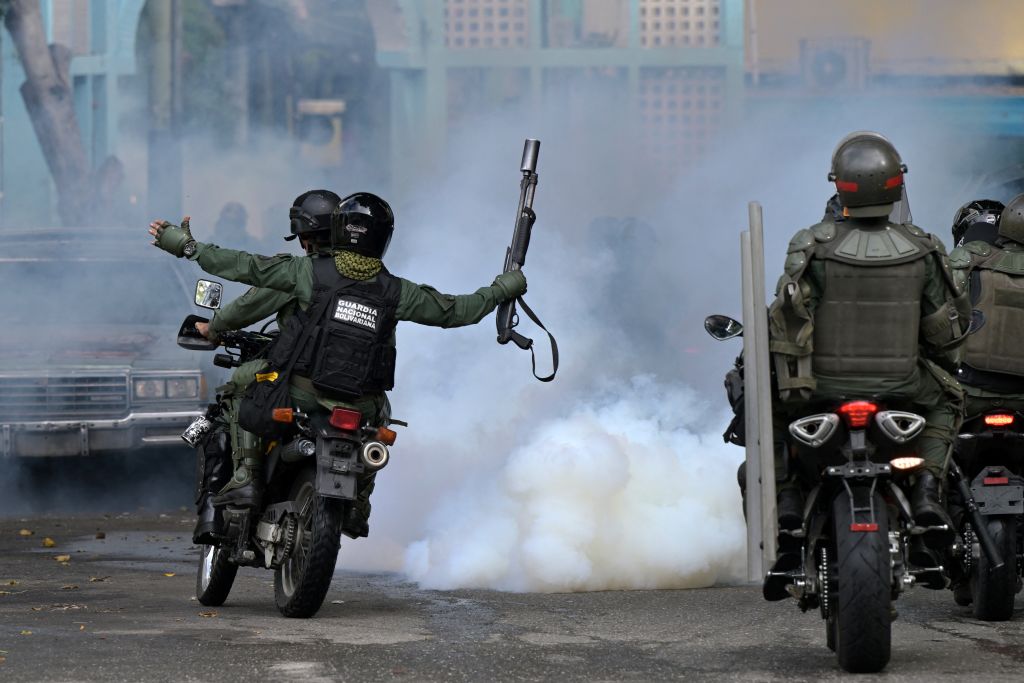 Partido de Machado denuncia detención de 2 activistas en Venezuela