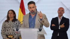 Vox se querella contra Pedro Sánchez, Félix Bolaños y el abogado general del Estado