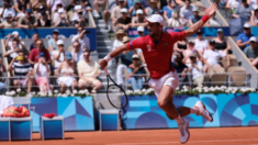 Djokovic alcanza los cuartos de final derrotando a Koepfer