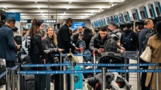 Demoras en los vuelos de Aerolíneas Argentinas por una caída del sistema informático