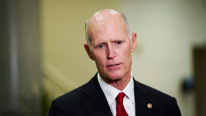 El senador Rick Scott (R-Fla.) habla durante una rueda de prensa en el Capitolio de EE.UU. en Washington el 11 de julio de 2023. (Madalina Vasiliu/The Epoch Times)
