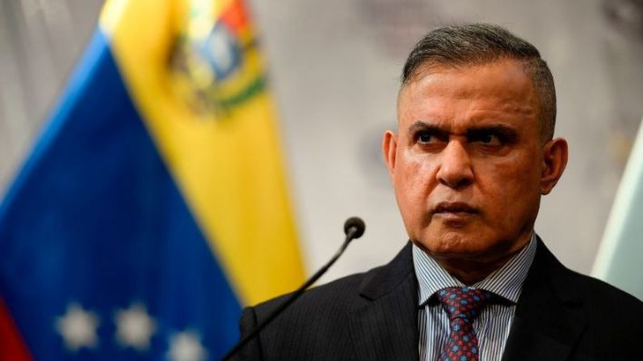 El fiscal general chavista Tarek William Saab da una conferencia de prensa en Caracas (Venezuela) el 19 de septiembre de 2019. (MATIAS DELACROIX/AFP vía Getty Images)