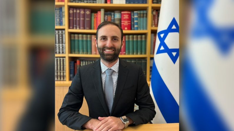 Hen Feder, portavoz de la Embajada de Israel en Francia. (DR)