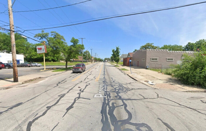 La intersección de Prospect Avenue y East 70th Street en Kansas City, Mo, en junio de 2022. (Google Maps/Screenshot vía The Epoch Times)