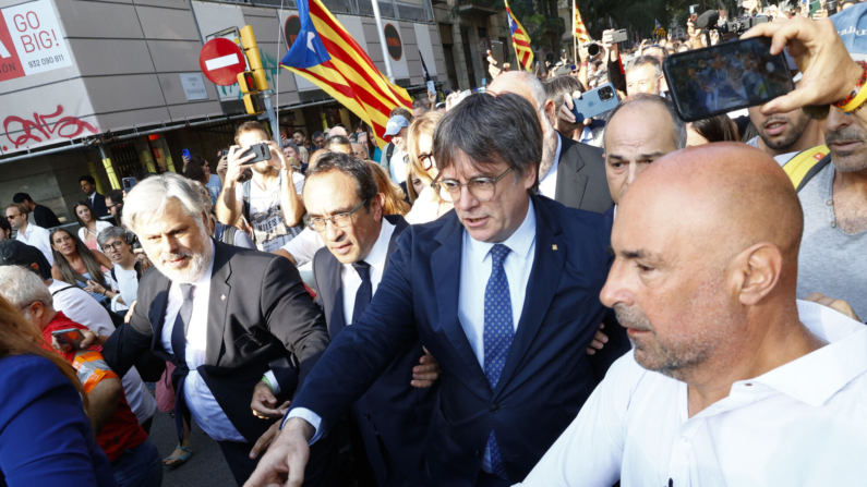 Carlos Puigdemont durante su estancia en Barcelona. EFE/ Alberto Estevez