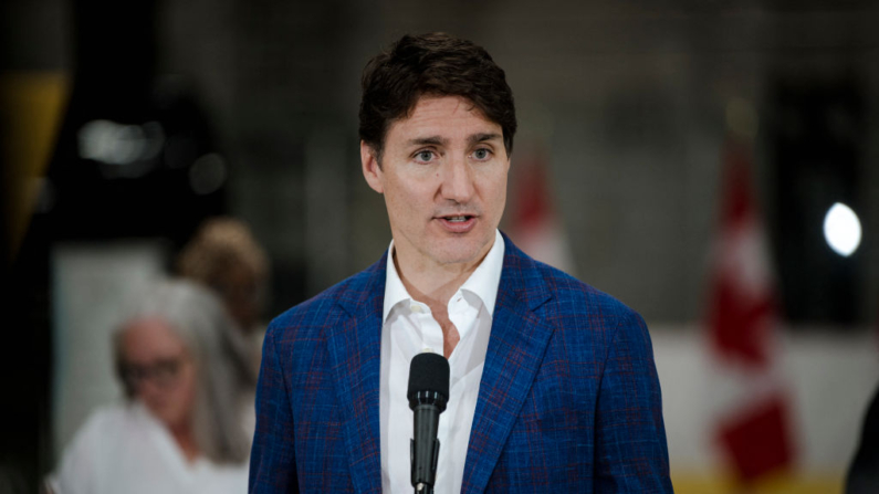 El primer ministro canadiense Justin Trudeau habla durante una rueda de prensa en Montreal, Canadá, el 3 de julio de 2024. (Andrej Ivanov/AFP vía Getty Images)