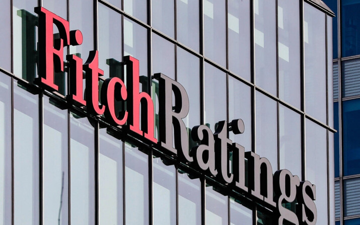 El logo de Fitch Ratings en sus oficinas del distrito financiero de Canary Wharf, en Londres, el 3 de marzo de 2016. (Reinhard Krause/Reuters)