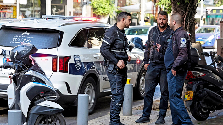 Fuerzas de seguridad israelíes en la ciudad costera israelí de Tel Aviv el 21 de septiembre de 2022. (Jack Guez /AFP vía Getty Images)