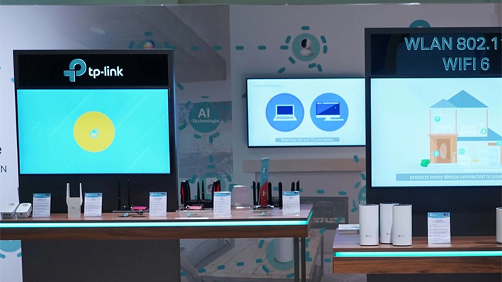 El stand de TP-Link en la edición especial de la feria de electrónica de consumo y electrodomésticos IFA 2020 el día de la inauguración de la feria en Berlín, Alemania, el 3 de septiembre de 2020. (Sean Gallup/Getty Images)
