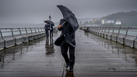 Baleares sigue en alerta por las lluvias y el calor activa avisos en tres comunidades