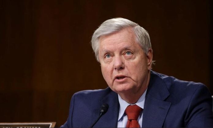 El senador Lindsey Graham (republicano de Carolina del Sur) habla durante una audiencia en el Senado en el Capitolio el 17 de junio de 2021. (Evelyn Hockstein/AFP vía Getty Images)