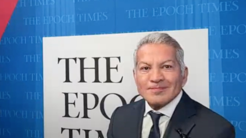 Javier Palomarez, Presidente y CEO del United States Hispanic Business Council (USHBC) asiste al DNC, en Chicago, el 20 de agosto de 2024. (Jen Garcia/NTD).