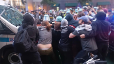 Protestas por la DNC en Chicago se tornan violentas frente al consulado israelí