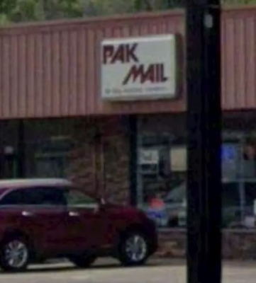 Vista de la tienda Pak Mail en Eau Claire, Wisconsin. (Cortesía de Google Earth)