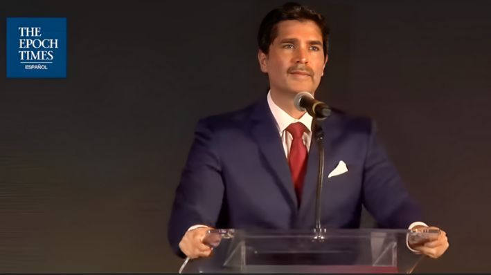 Eduardo Verástegui en la clausura de la CPAC 2024 México, 24 de agosto de 2024. (Captura de pantalla vía The Epoch Times) 