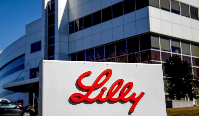 Una planta de fabricación farmacéutica de Eli Lilly and Company en 50 ImClone Drive en Branchburg, Nueva Jersey, el 5 de marzo de 2021. (Mike Segar/Reuters). 
