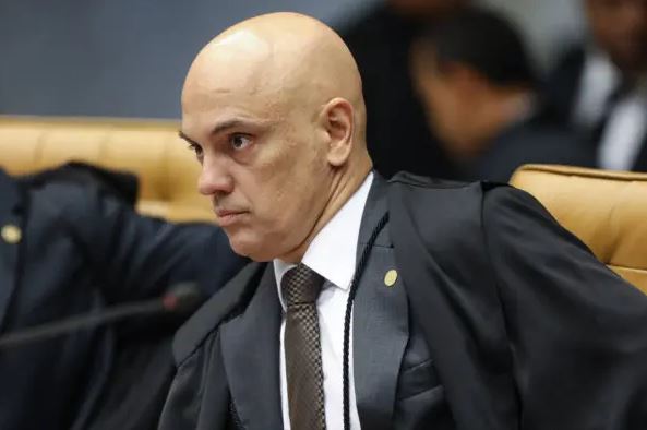 El juez de la Corte Suprema de Brasil, Alexandre de Moraes, es fotografiado en la Corte Suprema en Brasilia, Brasil, el 4 de abril de 2018. (Victoria Silva/AFP vía Getty Images)