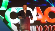 Escritor peruano explica por qué los conservadores deben asumir su identidad política con orgullo