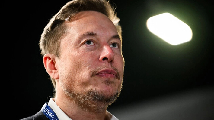 Elon Musk, director ejecutivo de X, durante la Cumbre de Seguridad sobre Inteligencia Artificial del Reino Unido en Bletchley Park, en el centro de Inglaterra, el 1 de noviembre de 2023. (Leon Neal/AFP vía Getty Images)
