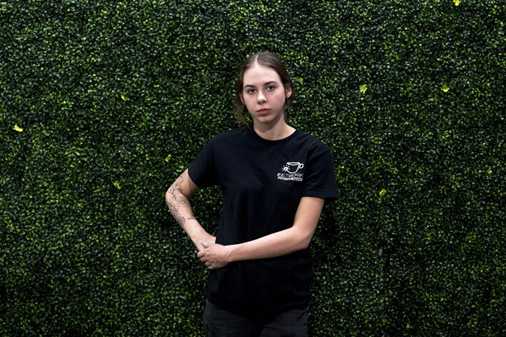 Autumn Boyd en una cafetería local en Valdosta, Georgia, el 28 de agosto de 2024. (Madalina Vasiliu/The Epoch Times)