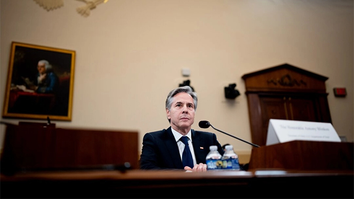 El secretario de Estado Antony Blinken comparece durante una audiencia de la Comisión de Asuntos Exteriores de la Cámara de Representantes en el Capitolio el 22 de mayo de 2024. (Andrew Harnik/Getty Images)
