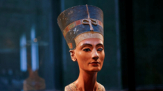 Eminente arqueólogo egipcio pide a Berlín devolver el busto de Nefertiti