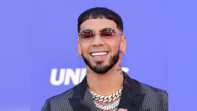 Anuel AA asiste a los Latin American Music Awards 2023 en el MGM Grand Garden Arena el 20 de abril de 2023 en Las Vegas, Nevada. (Foto por Ethan Miller/Getty Images)