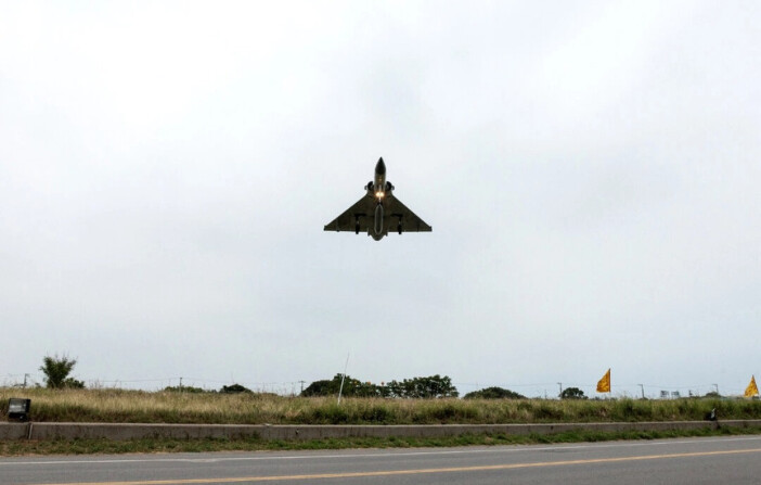 Un caza Mirage 2000 de la Fuerza Aérea de Taiwán en una foto de archivo. (Yasuyoshi Chiba/AFP vía Getty Images). 
